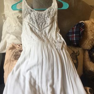 white elegant dress ! BRAND NEW
